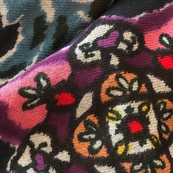 American Eagle Outfitters Blue Pattered Scarf - Picture 3 of 5